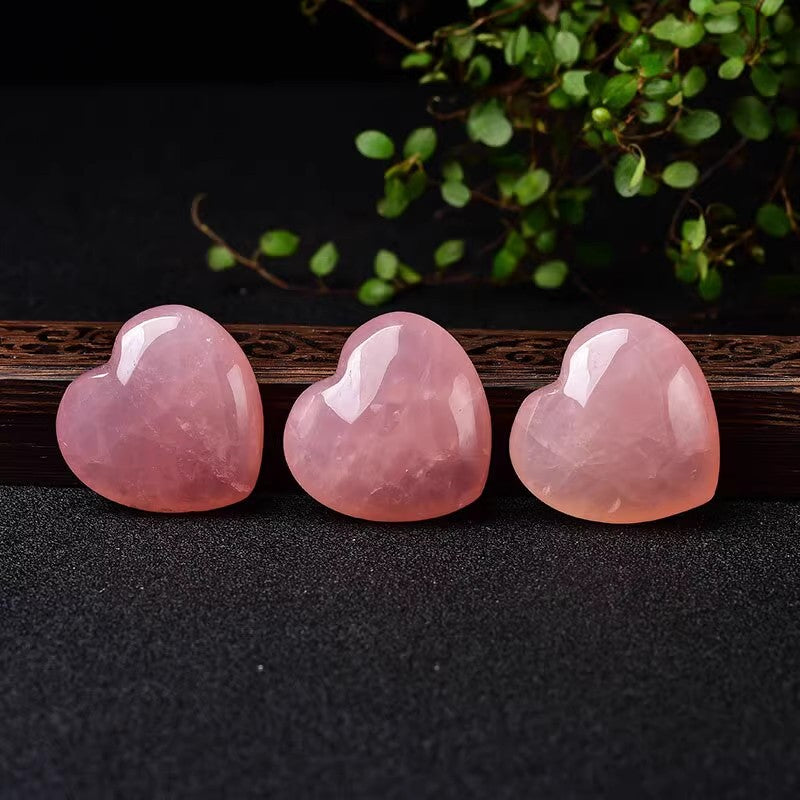 Pink crystal heart – stimulates love and romantic relationships
